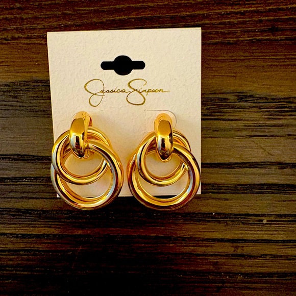 NEW Jessica Simpson Gold Earrings - Picture 1 of 2